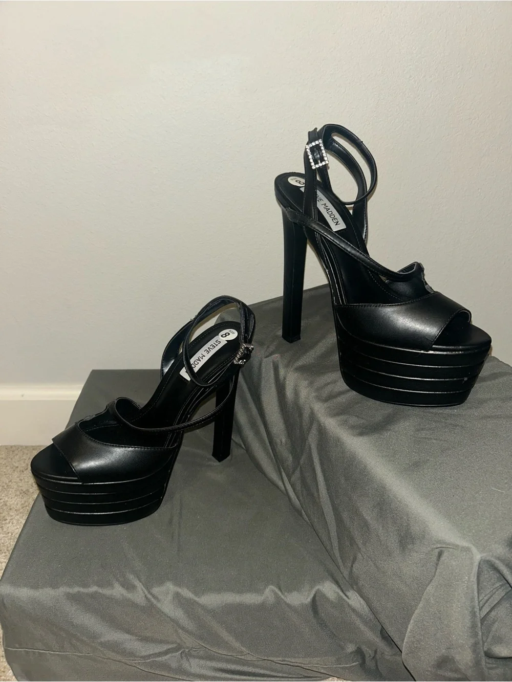 NEW Steve Madden Black Platform High Heel Stilettos Sz 8